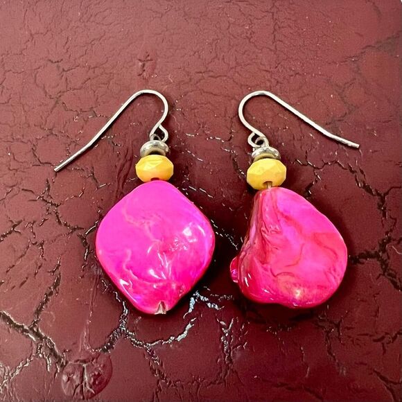 Unbranded Jewelry - Hot Pink Resin Dangle Earrings – Bold Statement Jewelry with Yellow Bead Accent